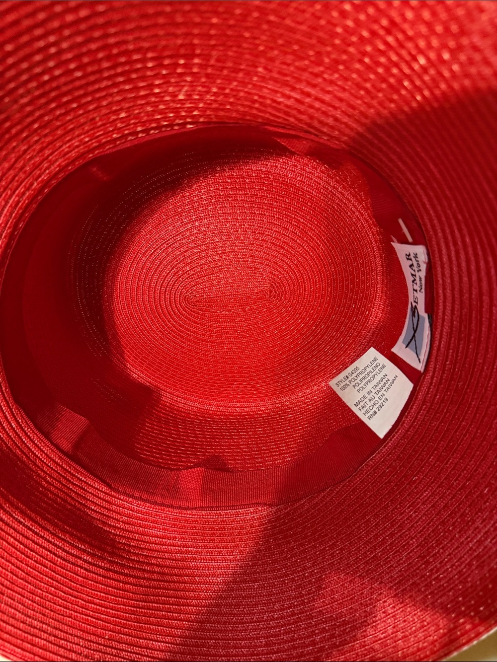 BETMAR NEW YORK HAT /RED WITH FLOWER - Picture 5 of 5